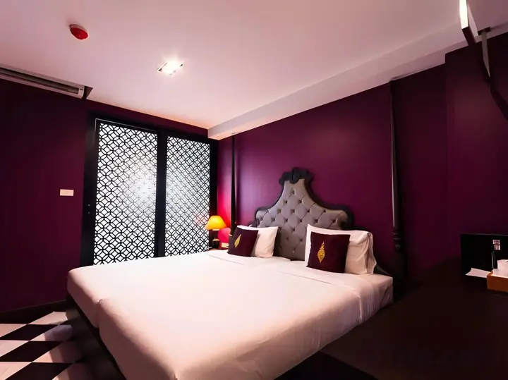 Бангкок: Violet Tower at Khaosan Palace