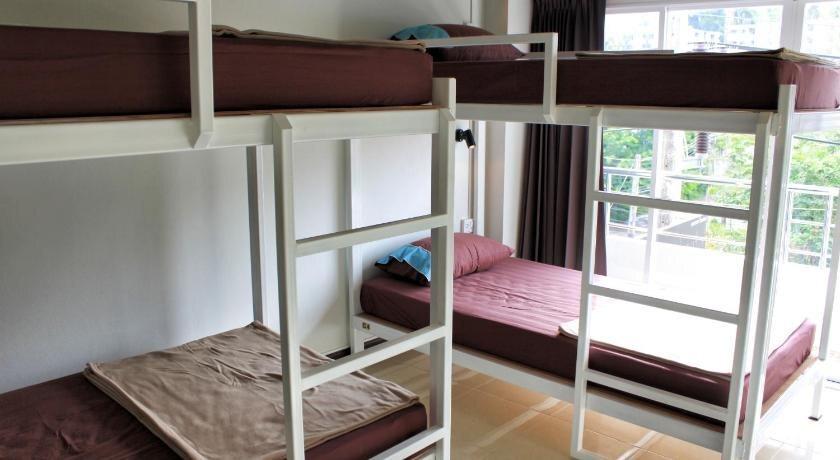Муанг: Ananas Phuket Central Hostel