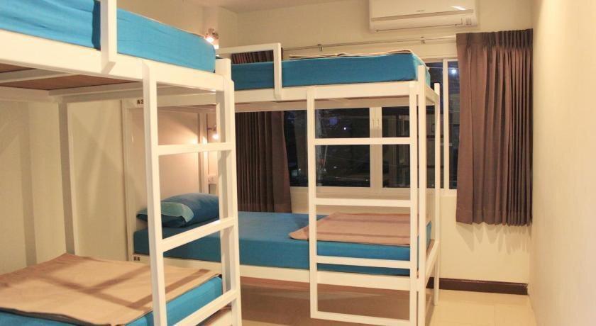 Муанг: Ananas Phuket Central Hostel