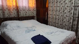 Сураттхани: Ruenthai Rimnam Resort