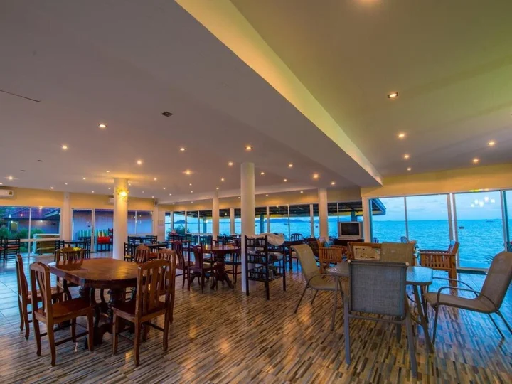 Чумпхон: Starlight Beach Resort Chumphon