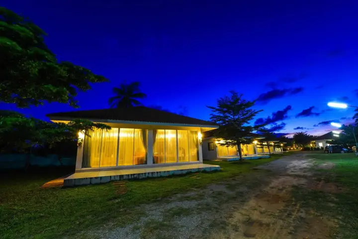 Чумпхон: Starlight Beach Resort Chumphon