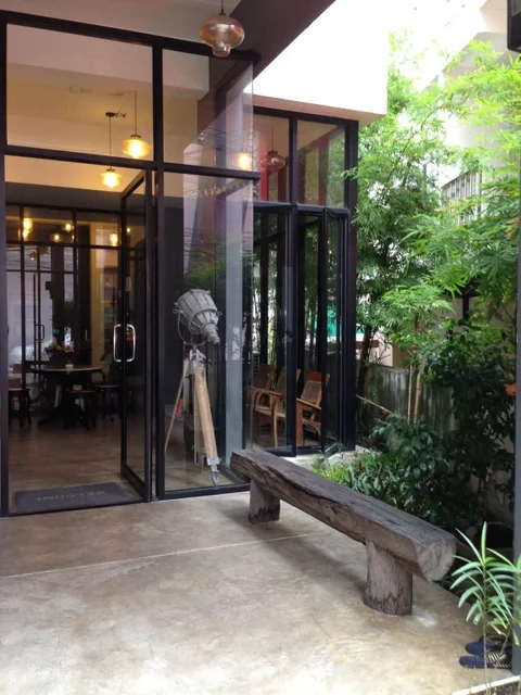 Кату: Arch Club Hotel