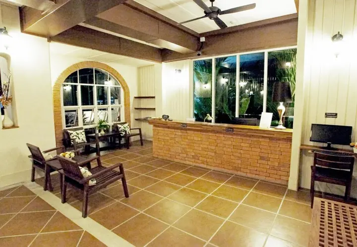 Банг-Саре: Baan Pimpisa Bangsaray Boutique Residence