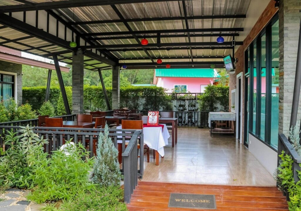 Тхаланг: Jinda Resort