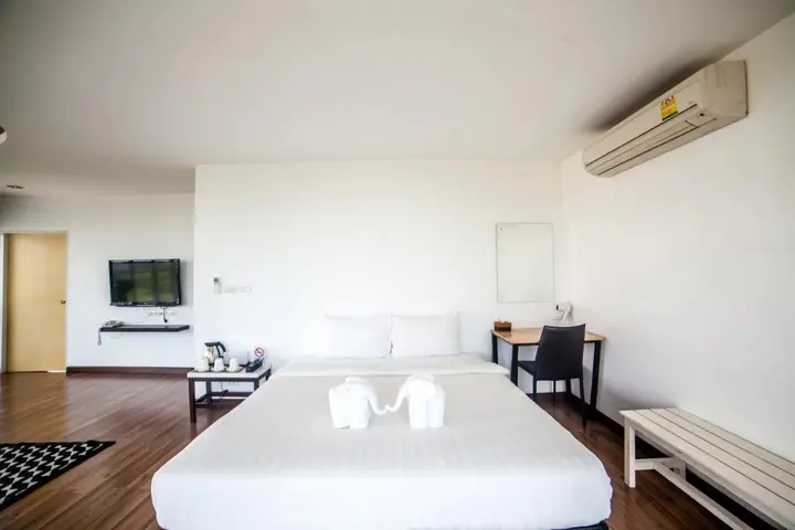 Хатъяй: De Poem Loft Boutique Residence