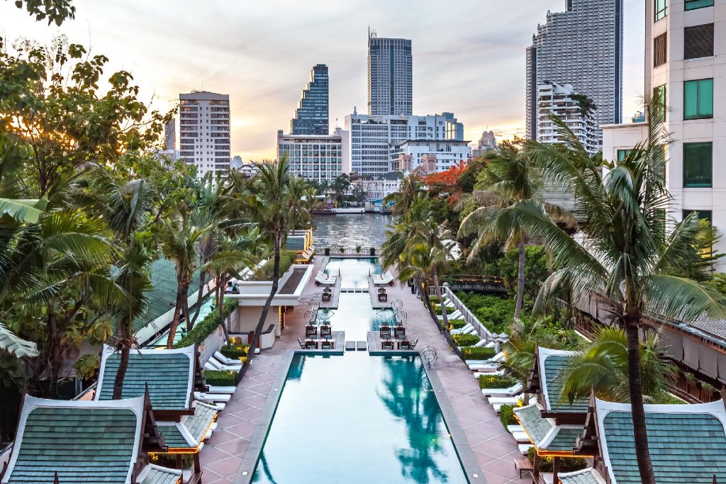 Бангкок: The Peninsula Bangkok