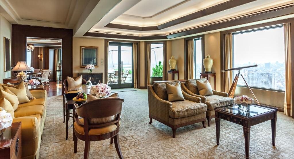 Бангкок: The Peninsula Bangkok