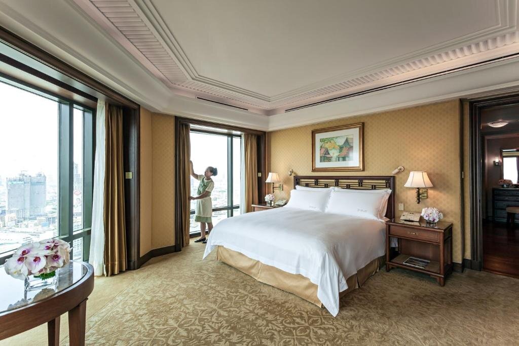 Бангкок: The Peninsula Bangkok