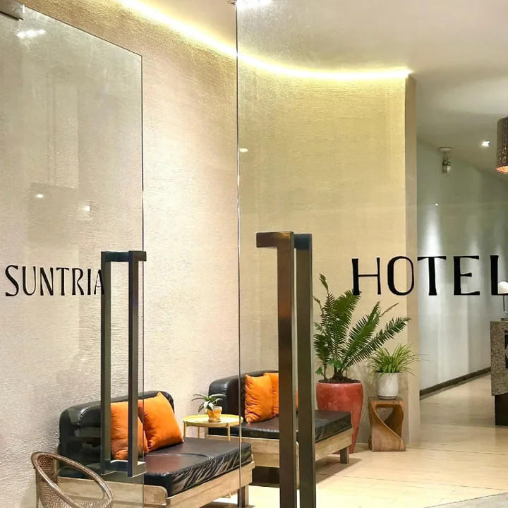 На Чом Тхиан: See also Jomtien