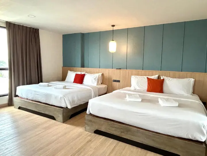На Чом Тхиан: See also Jomtien