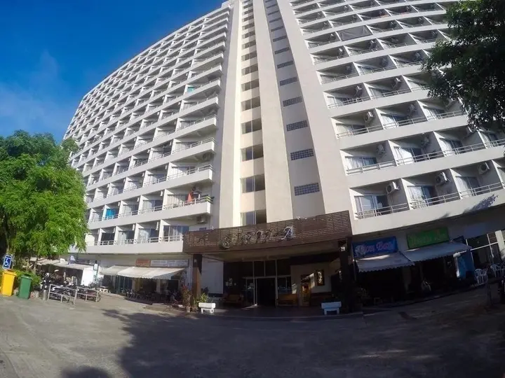 Jomtien View Talay Studio Apartments — фото 1