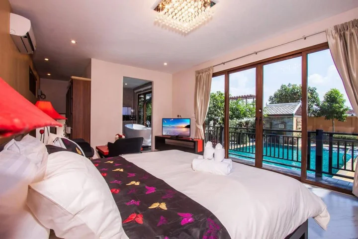 Паттайя: Beverly Thai House Pool Villa