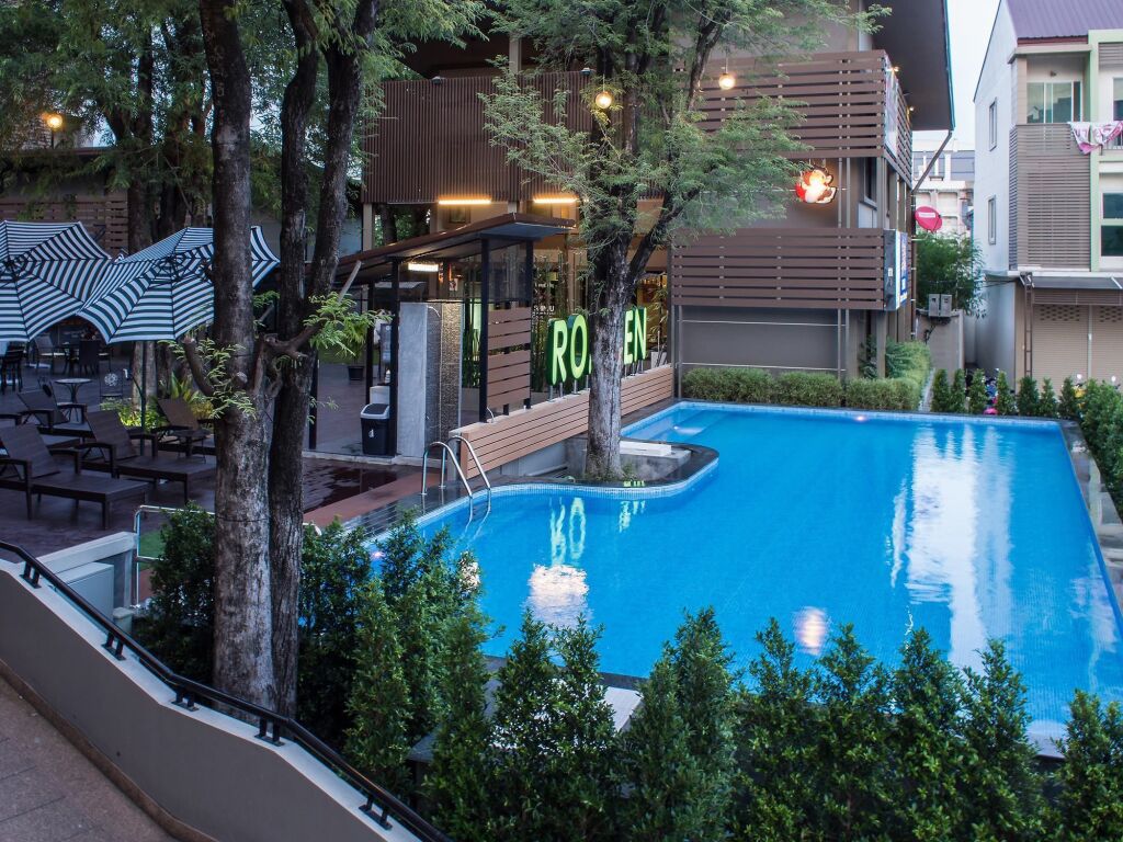 Кхлонг-Янг: Romyen Garden Place