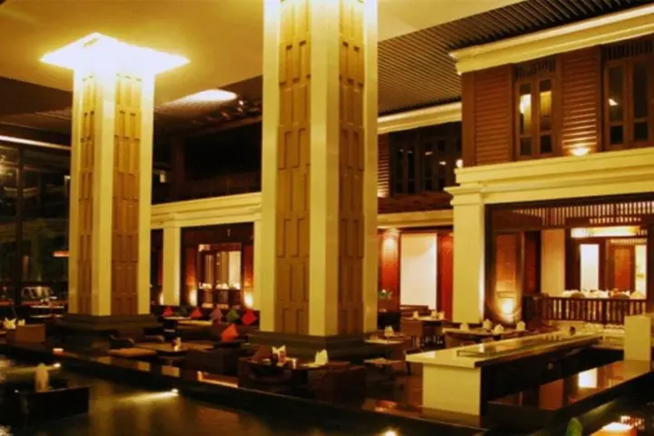 Варин-Чамрап: Sunee Grand Hotel