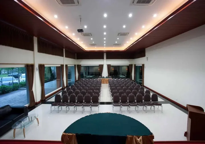Кхонкэн: Amnauysuk Hotel