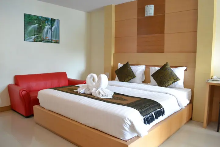 Кхонкэн: Amnauysuk Hotel