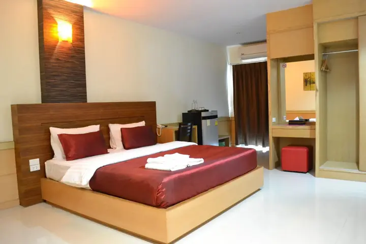 Кхонкэн: Amnauysuk Hotel