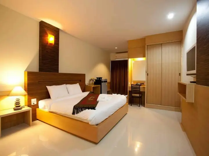 Кхонкэн: Amnauysuk Hotel