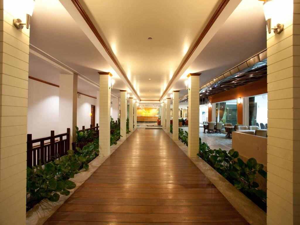 Кхонкэн: Amnauysuk Hotel