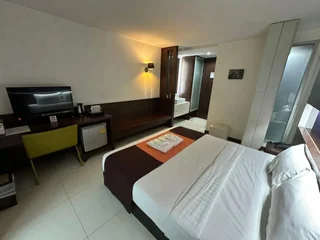 Бангкок: Collection O The Bangkok Airport Link Suite