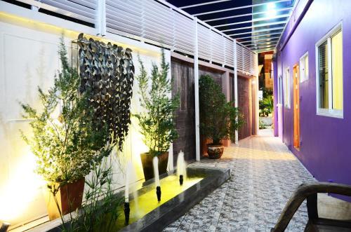 Сарапхи: CheZleZkriZ : Simply Luxury Penthouse