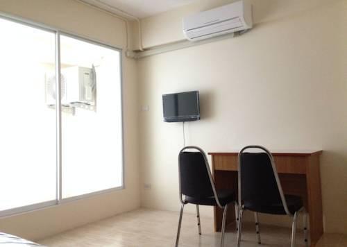 Банг Пхли: Ocean Family Apartment