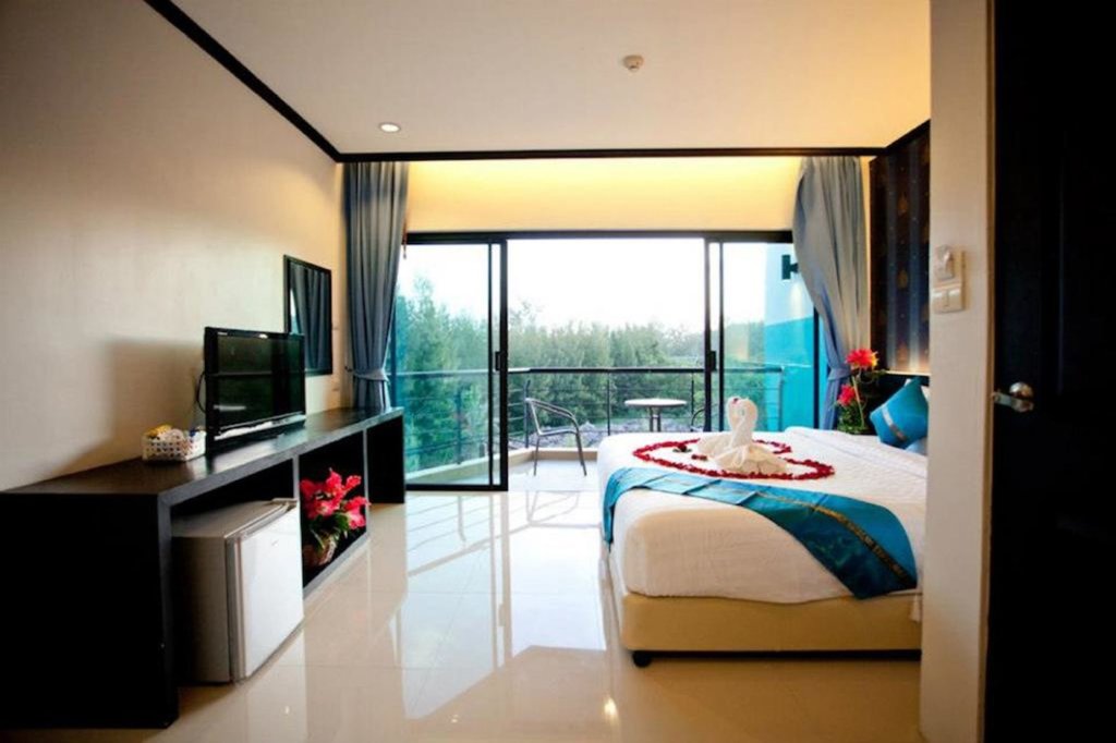 Муанг: Kata Green Beach Hotel