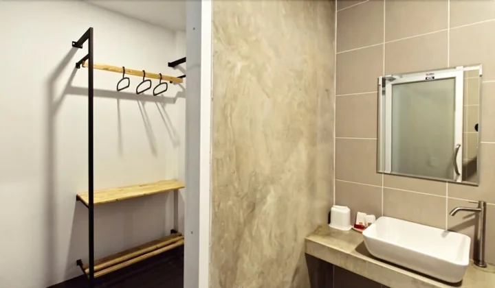 Варин-Чамрап: 6.11 Hotel