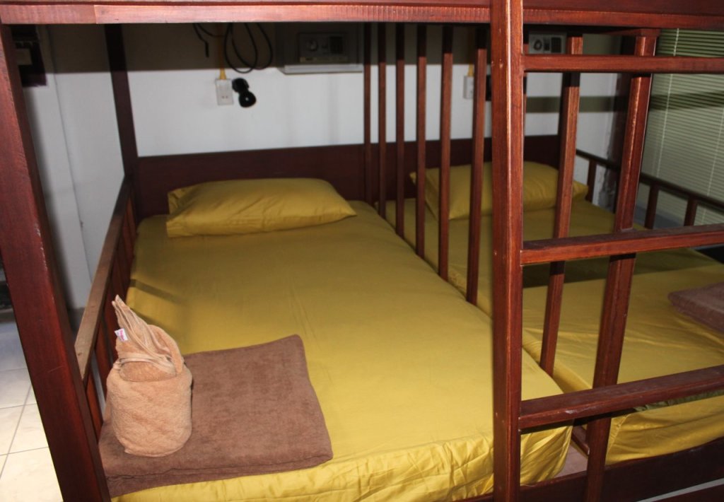 Ко-Пханган: The Ship Hostel
