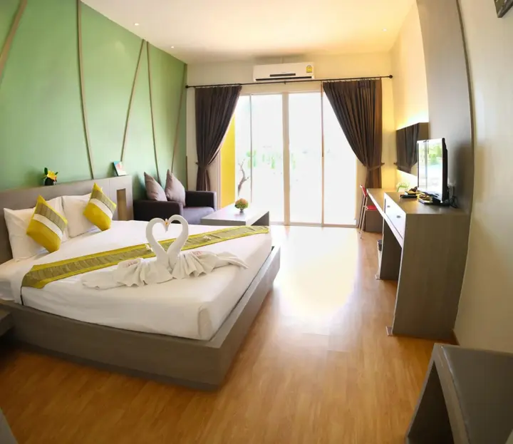 Пак-Чонг: Aurora Resort