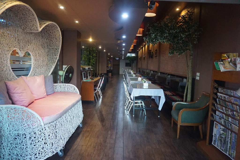 Нонтхабури: Bangkok Travel Suites