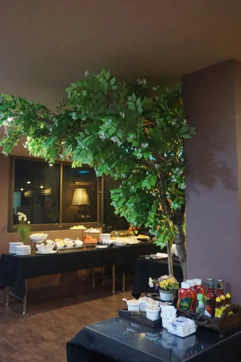 Нонтхабури: Bangkok Travel Suites