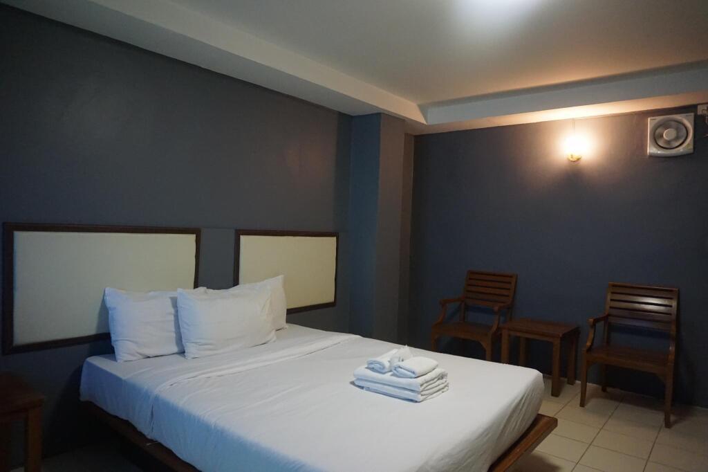 Нонтхабури: Bangkok Travel Suites