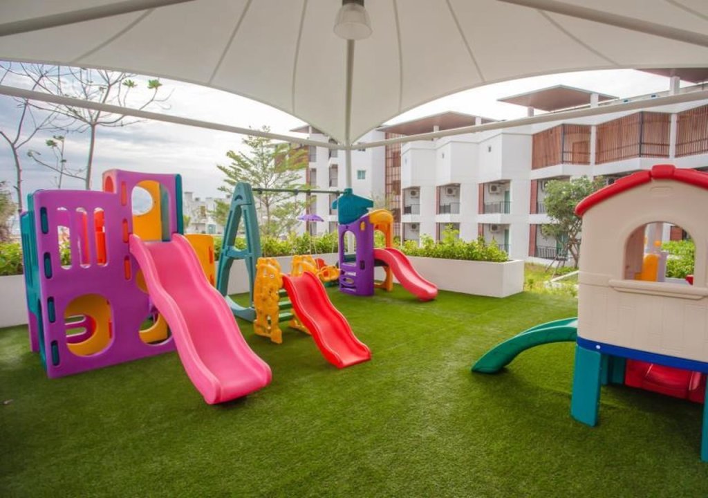 Кхлонг Кхут: Saint Tropez Beach Resort Hotel