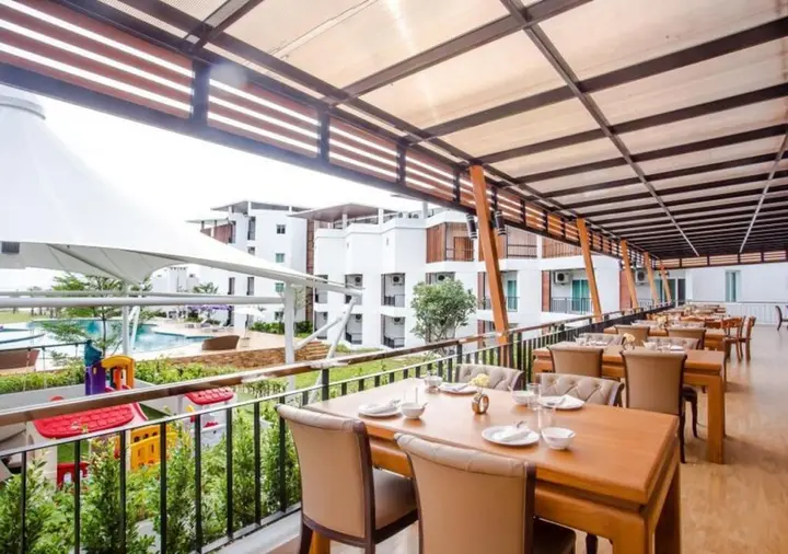 Кхлонг Кхут: Saint Tropez Beach Resort Hotel