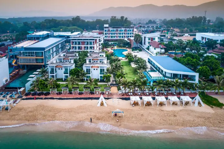 Кхлонг Кхут: Saint Tropez Beach Resort Hotel