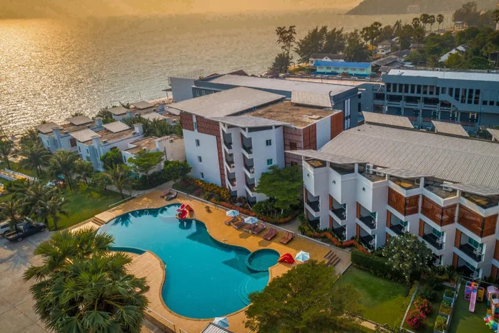 Кхлонг Кхут: Saint Tropez Beach Resort Hotel