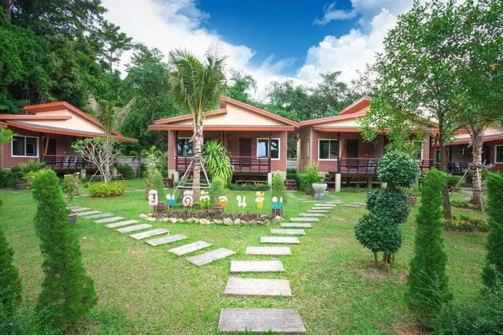 Муанг: Siray Green Resort
