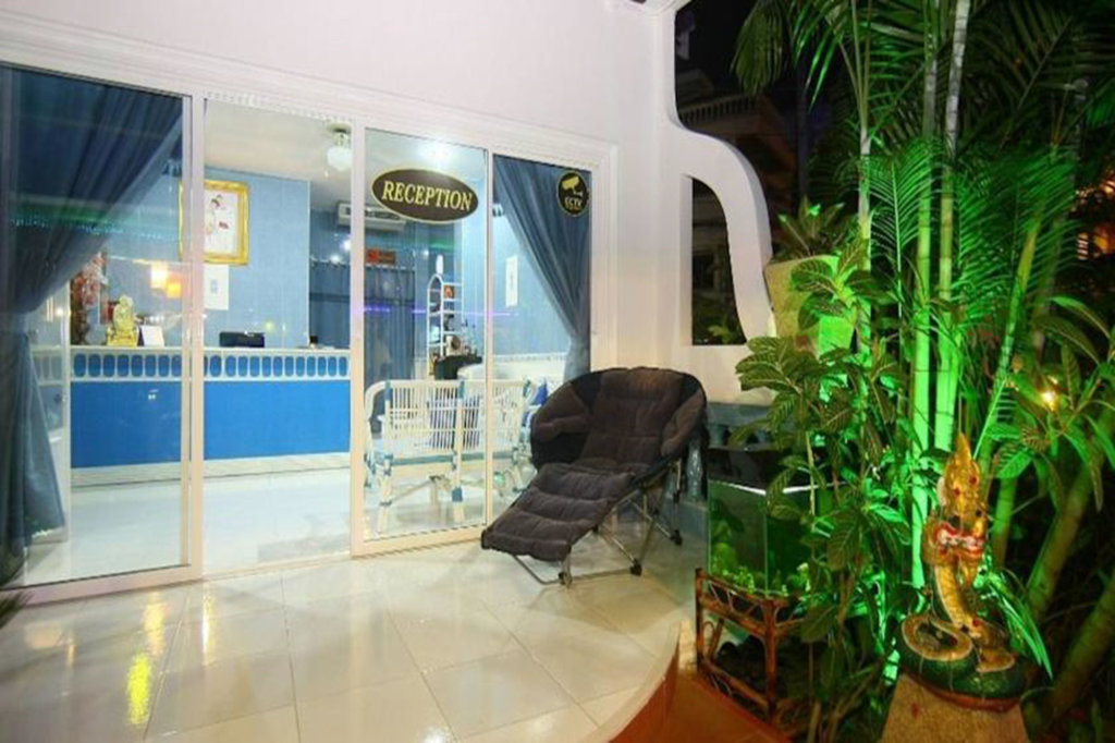 Кату: Patong Sunbeach