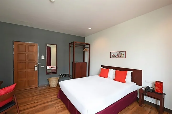 Бангкок: Ruamchitt Plaza Hotel