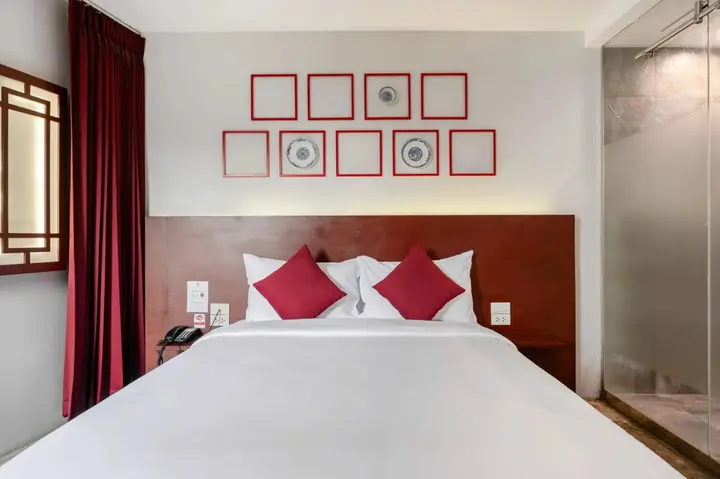 Бангкок: Ruamchitt Plaza Hotel