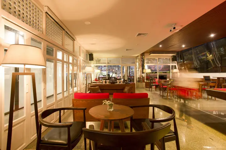 Бангкок: Ruamchitt Plaza Hotel