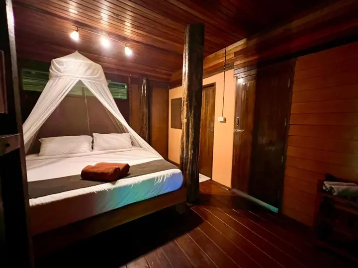 Фаном: Khao Sok Silver Cliff Resort