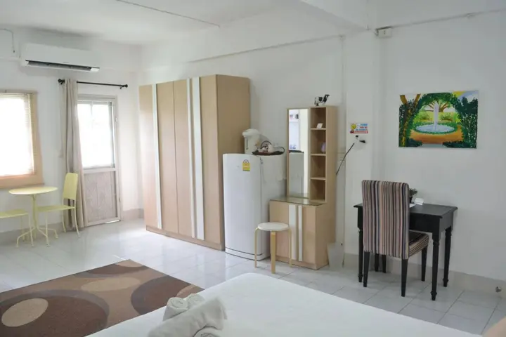 Муанг: Phuket Art Home