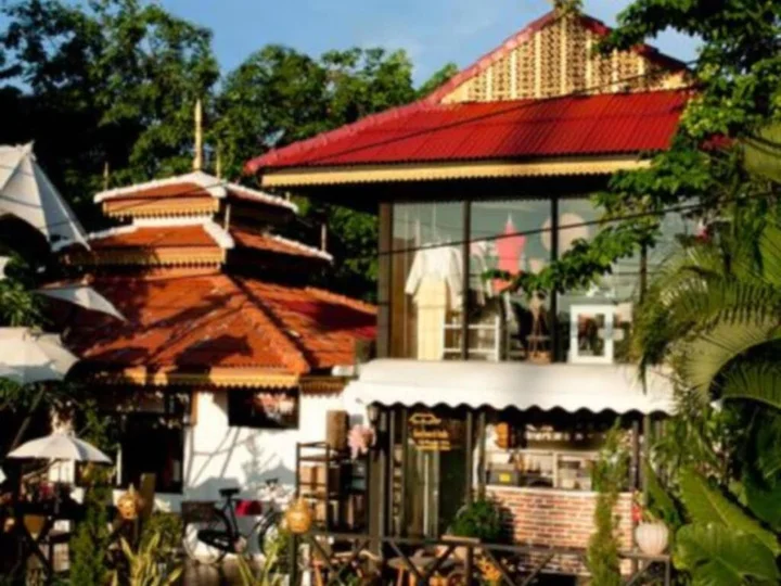 Сарапхи: Baan Puang Petch