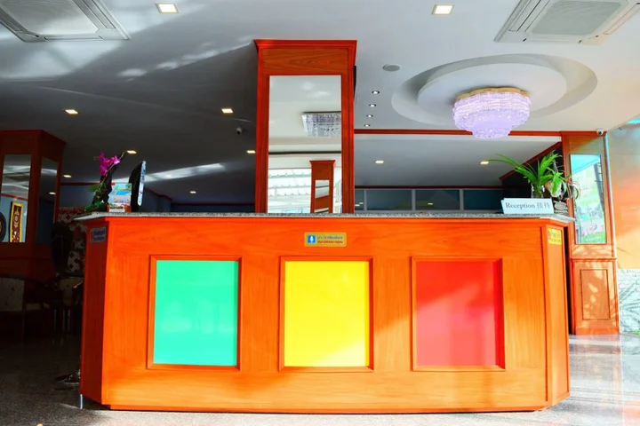 Пхукет: ZEN Rooms Chaofa Nok