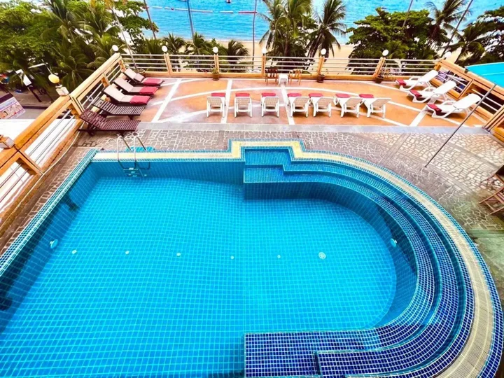 Паттайя: AA Hotel Pattaya