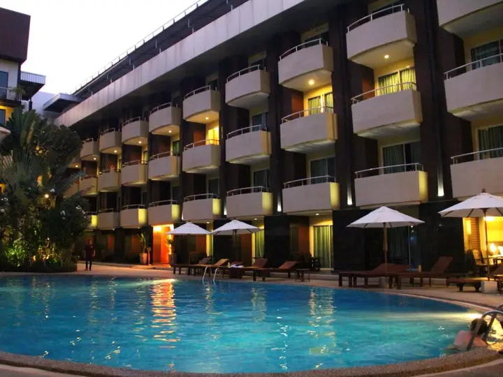 Паттайя: Baron Beach Hotel