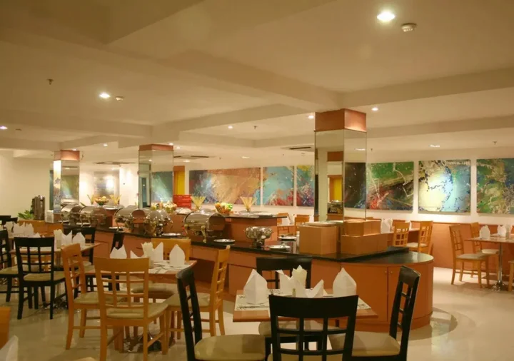 Паттайя: Baron Beach Hotel